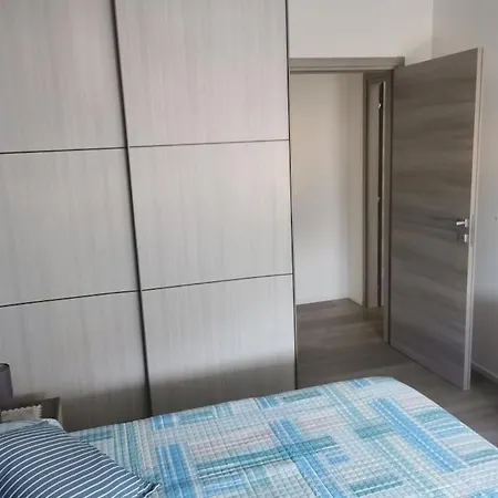 In Apartment Chiavenna